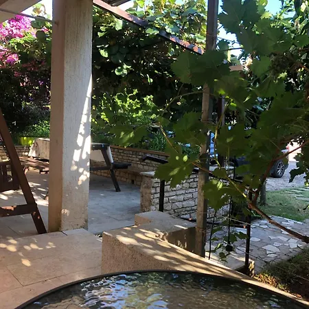 Πανσιόν Double With Bathroom, Close, Kitchen Use