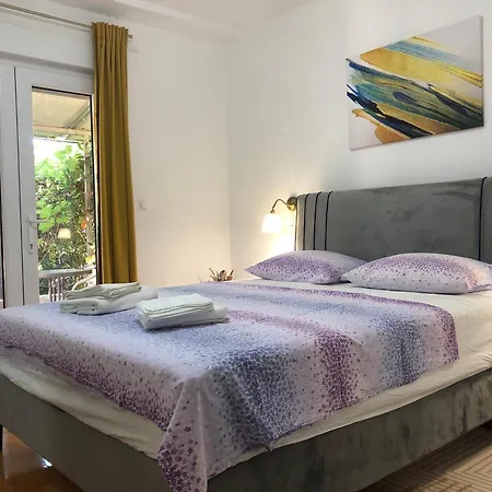 Guest house Double With Bathroom, Close, Kitchen Use *