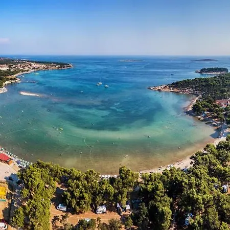 Double With Bathroom, Close, Kitchen Use Πανσιόν