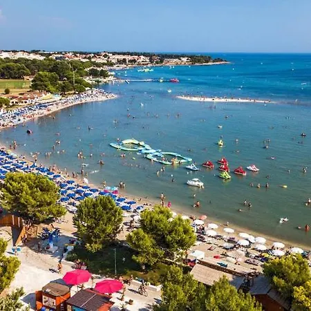Πανσιόν Double With Bathroom, Close, Kitchen Use Μεντουλίν
